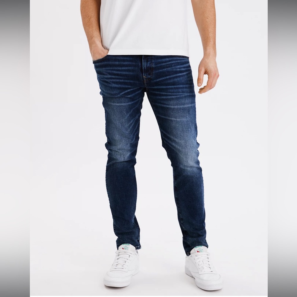American Eagle Airflex + athletic skinny